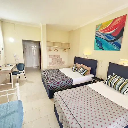 Hotel de apartamente Avra Sunset Sea View