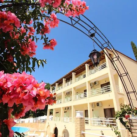 Avra Sunset Sea View Apartahotel Liapades