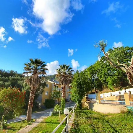 Apartahotel Avra Sunset Sea View Liapades