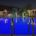 Avra Sunset Sea View Apartahotel Liapades