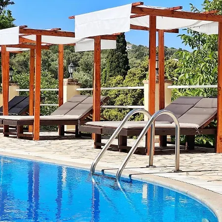 Avra Sunset Sea View 3* ליאפאדס