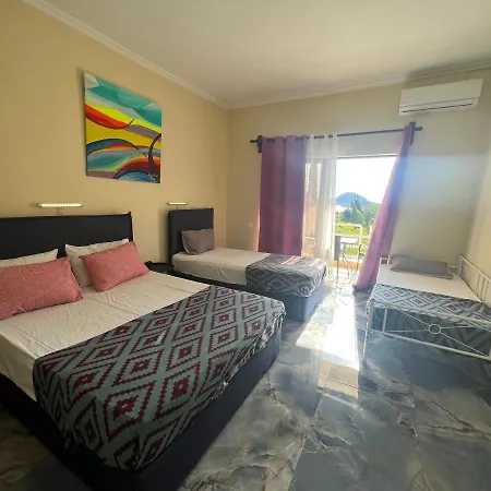 Avra Sunset Sea View 3* ליאפאדס