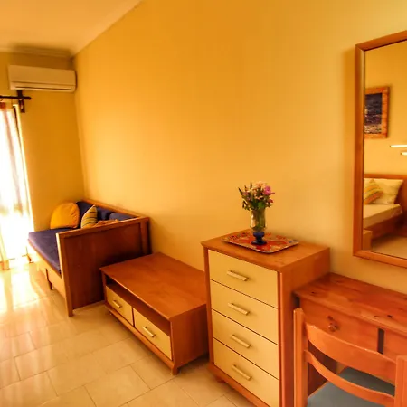 Lejlighedshotel Avra Sunset Sea View 4*